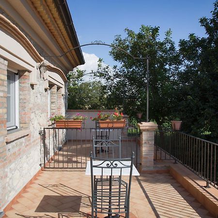 Don Carlo Agriturismo Di Charme Bio Villa Le Pioppe Dış mekan fotoğraf