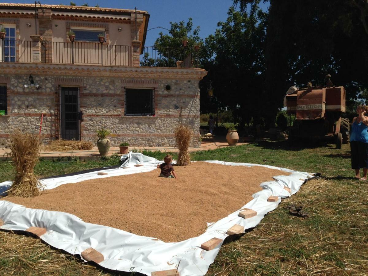 Don Carlo Agriturismo Di Charme Bio Villa Le Pioppe Dış mekan fotoğraf